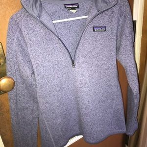 Patagonia quarter zip (rare color!!)